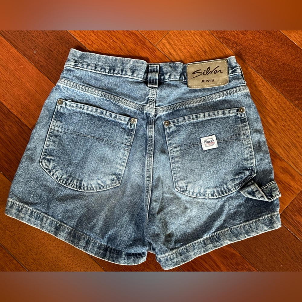 Silver Vintage Jeans Shorts higher waist button and zipper closure size 28
